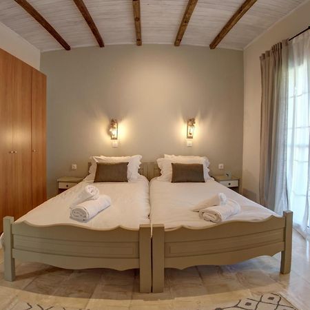 Villa Doreta Roda  Bagian luar foto