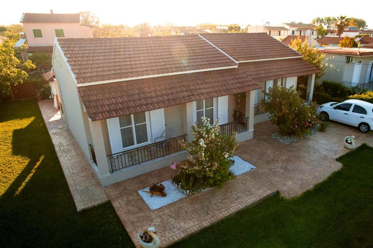 Villa Doreta Roda  Bagian luar foto